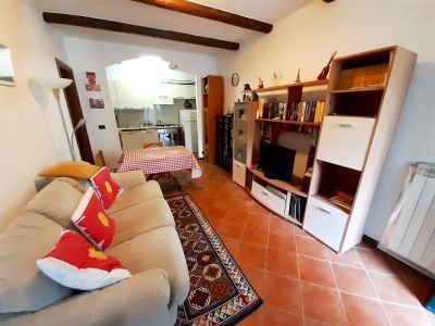 LEIVI  VILLA ONETO  APPARTAMENTO INDIPENDENTE CON GIARDINO