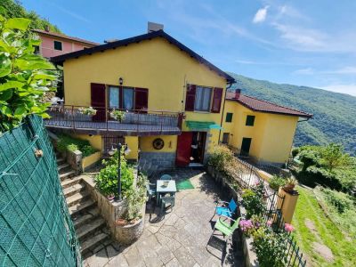 Traso Alta - Casa indipendente su tre lati con ampio giardino